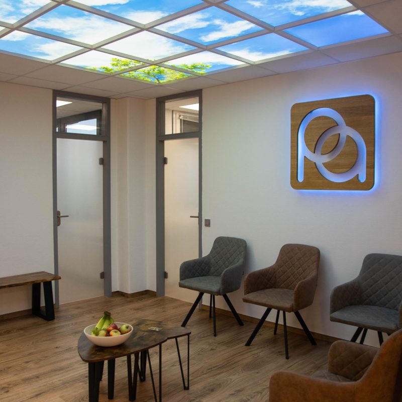 LED Deckenbilder Wartebereich
