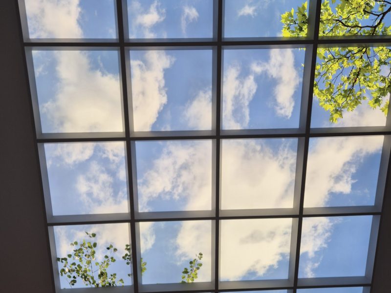 led-deckenmotiv-vertiefungsrahmen-himmel-nahaufnahme